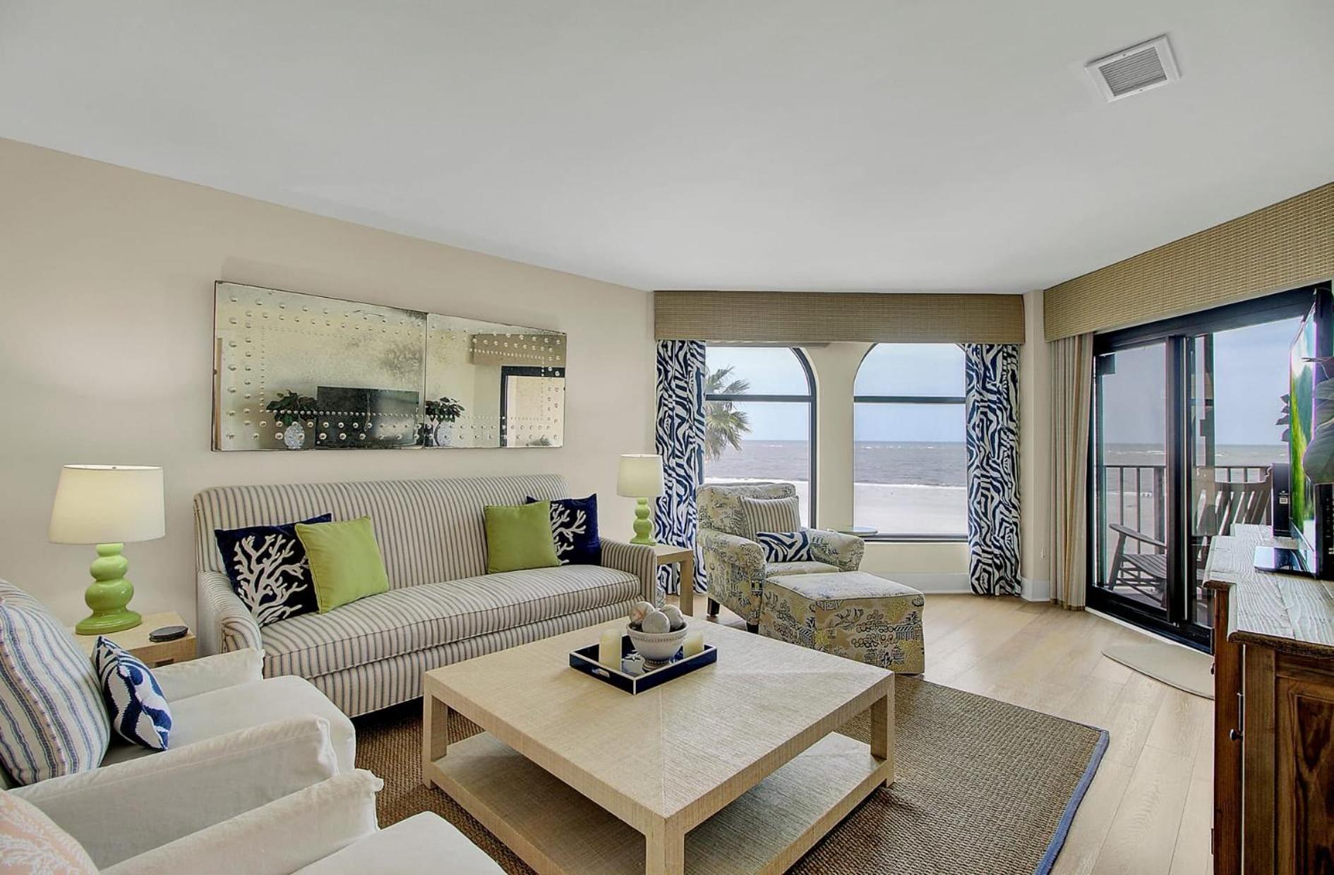 Apartment 417 Seascape By Avantstay Beachfront W Communal Pool Access *
