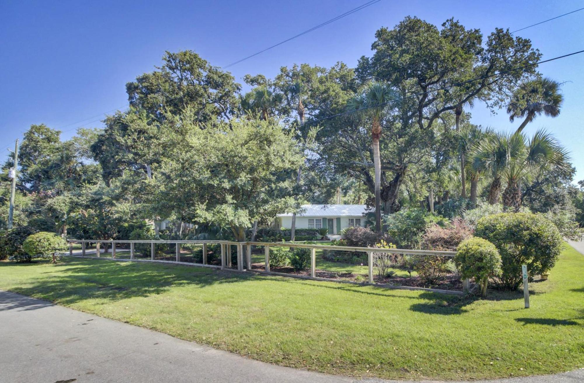 16 29th Avenue Group Retreat Holiday home Isle of Palms