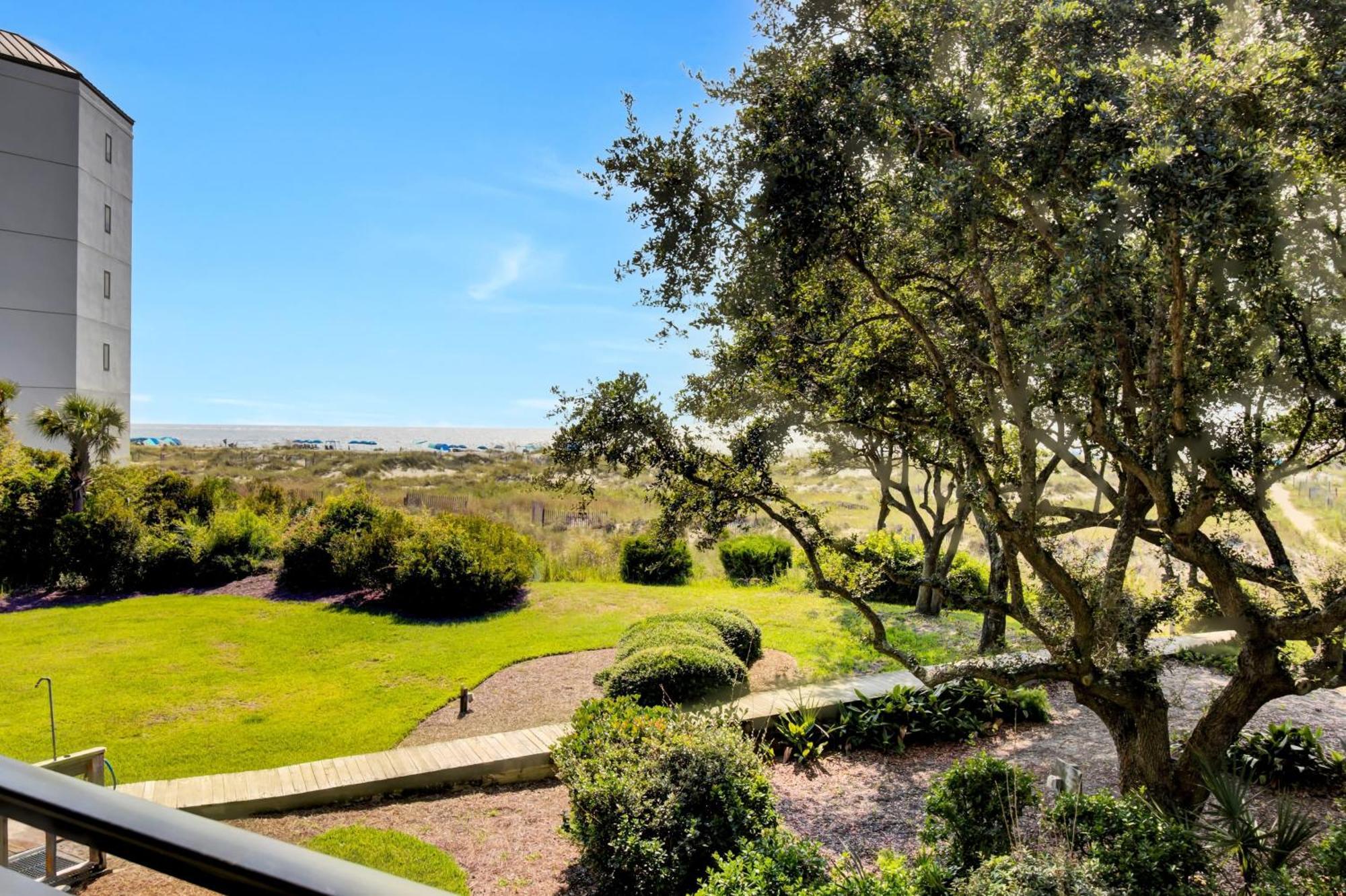 Holiday home 123d Shipwatch By Avantstay Access Pool Isle of Palms