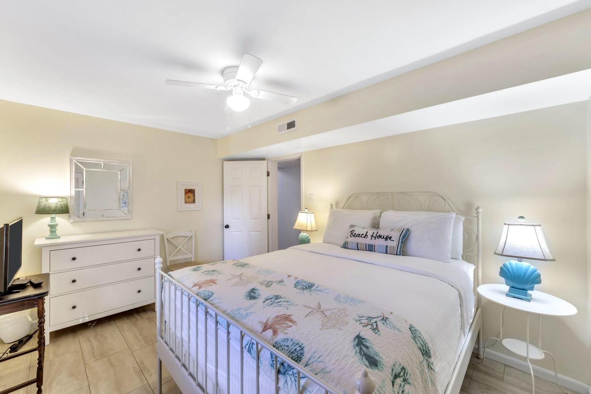Holiday home 4005 Cameron Blvd *