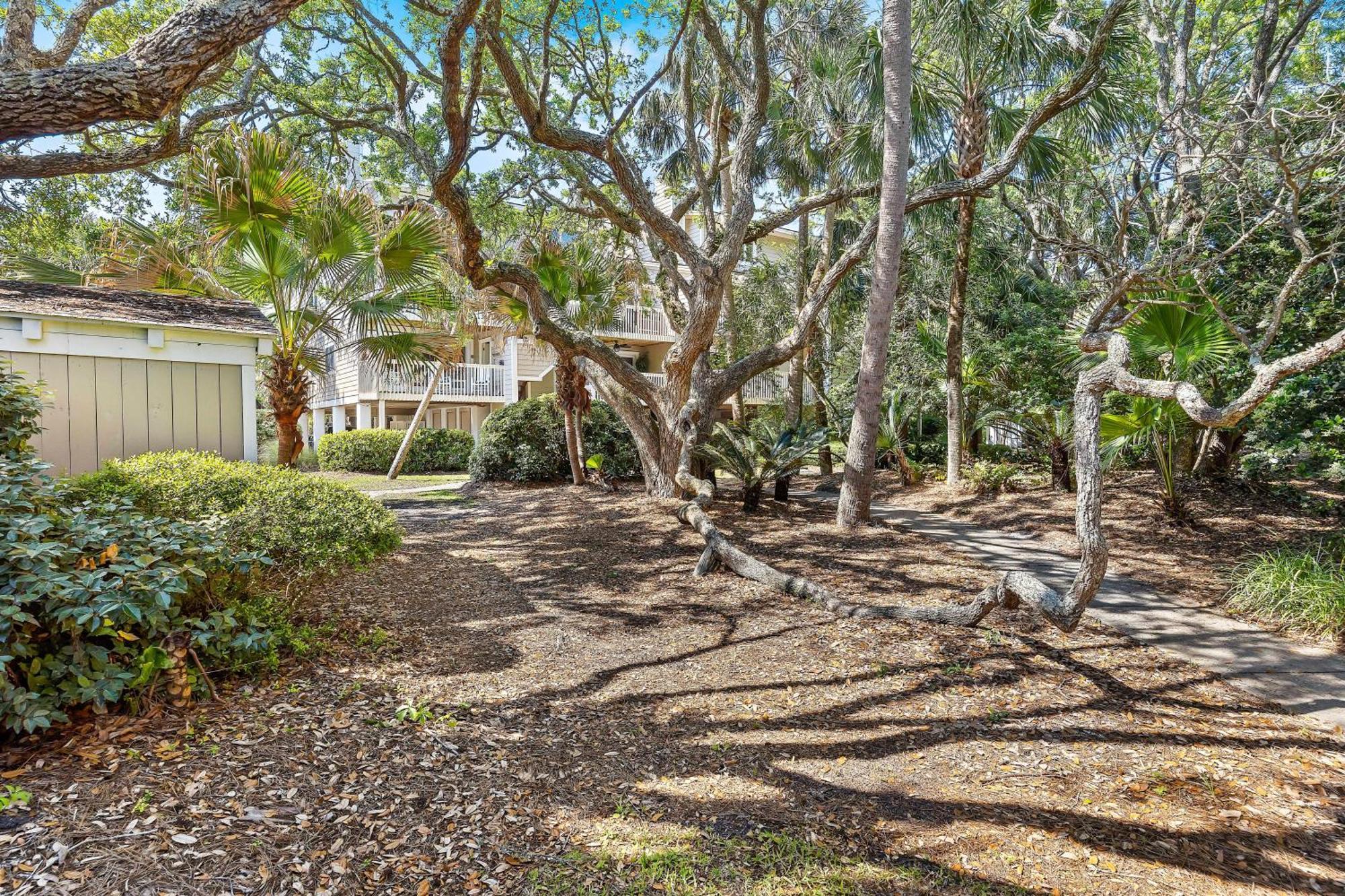 7b Seagrove * Isle of Palms
