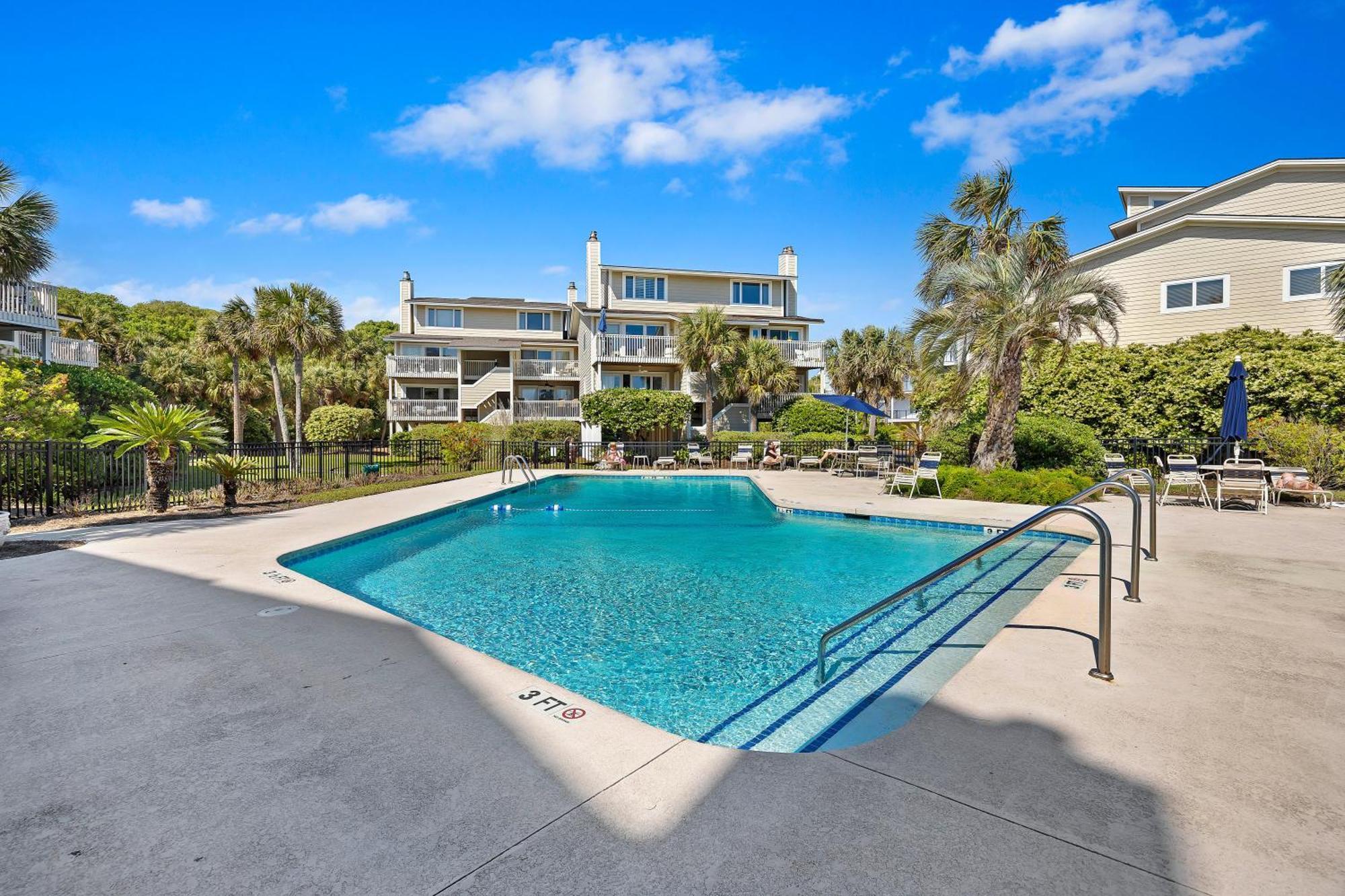 7b Seagrove Isle of Palms