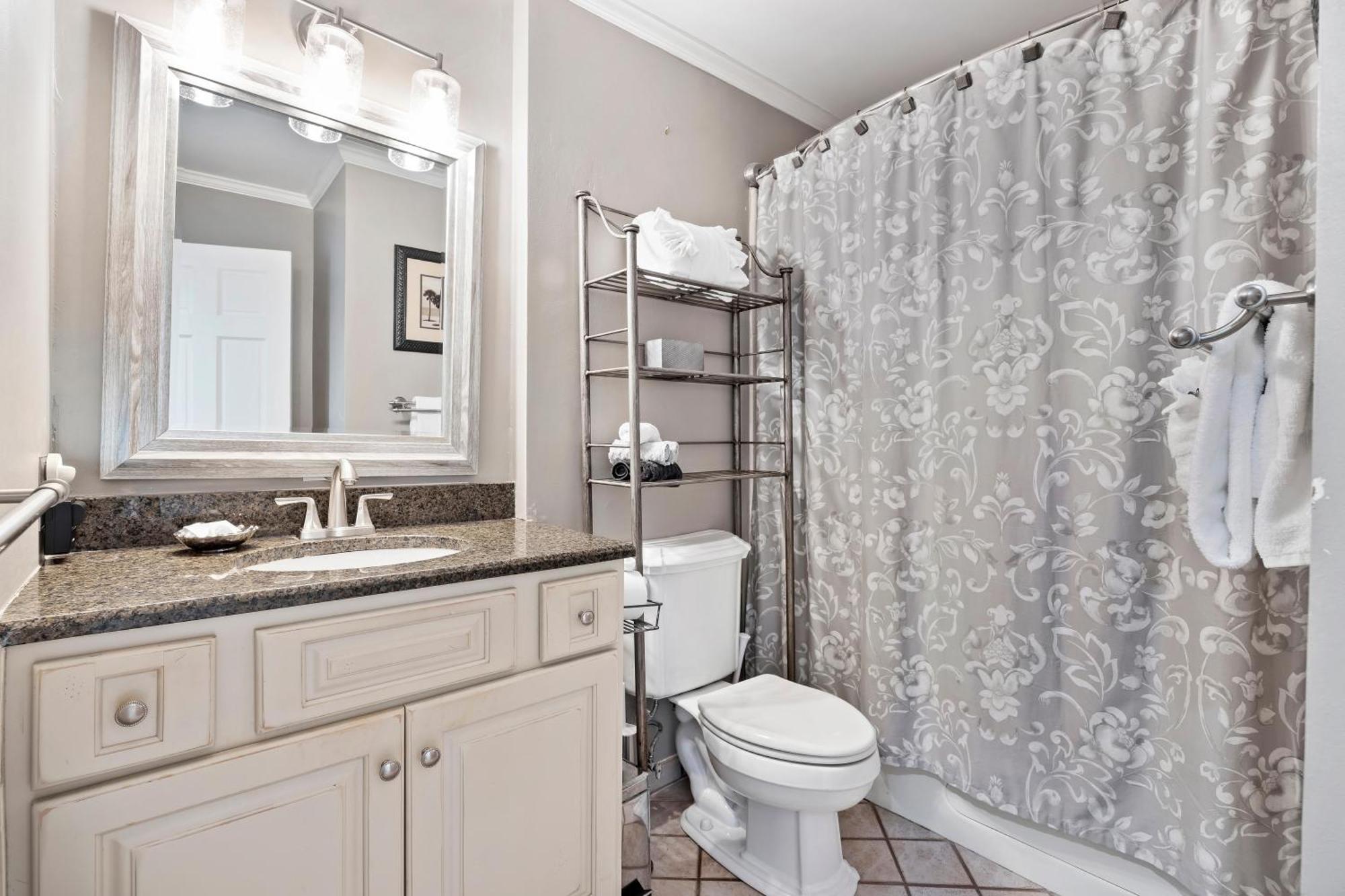 7b Seagrove Holiday home *
