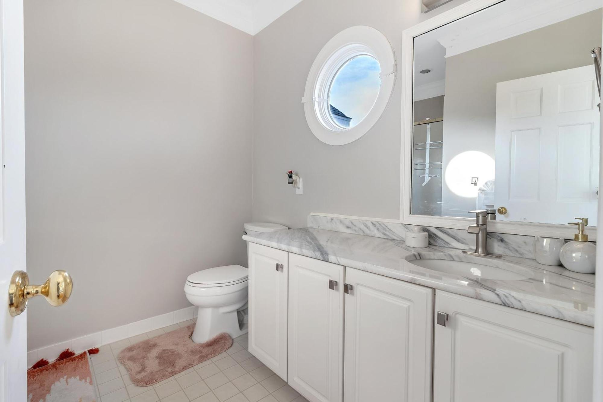 37 Ocean Point *