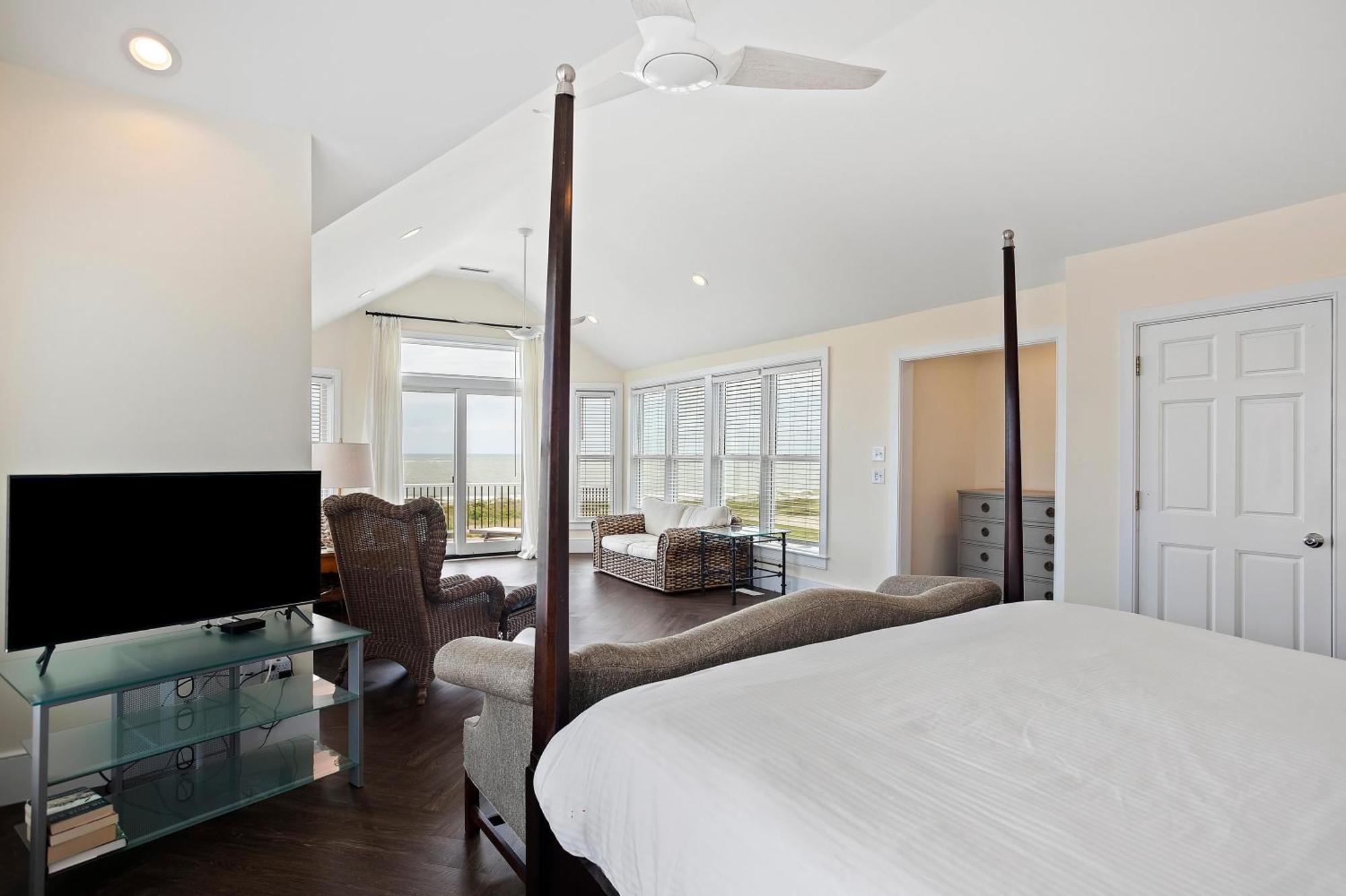 44 Ocean Point *