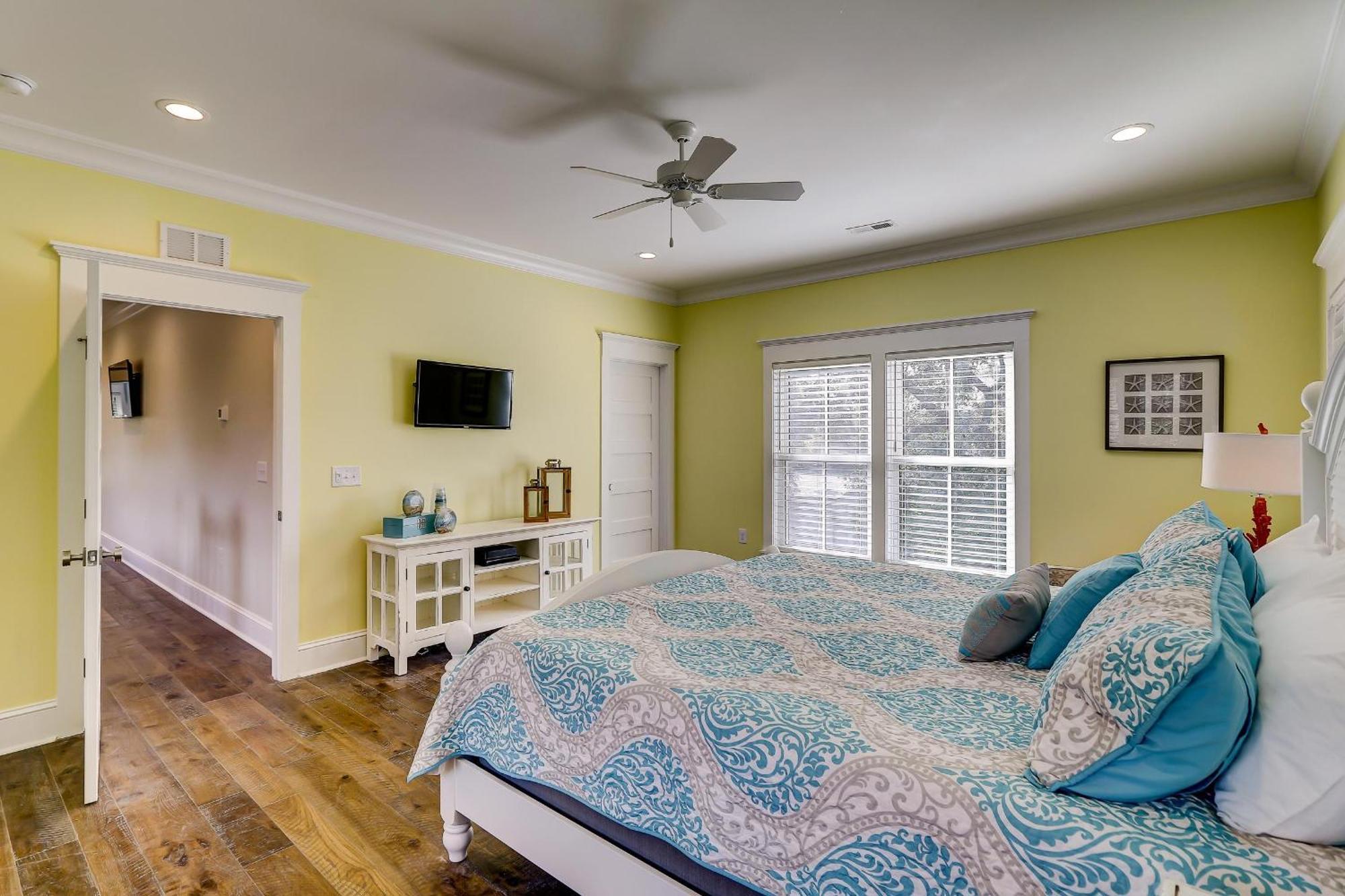 11 32nd Avenue * Isle of Palms
