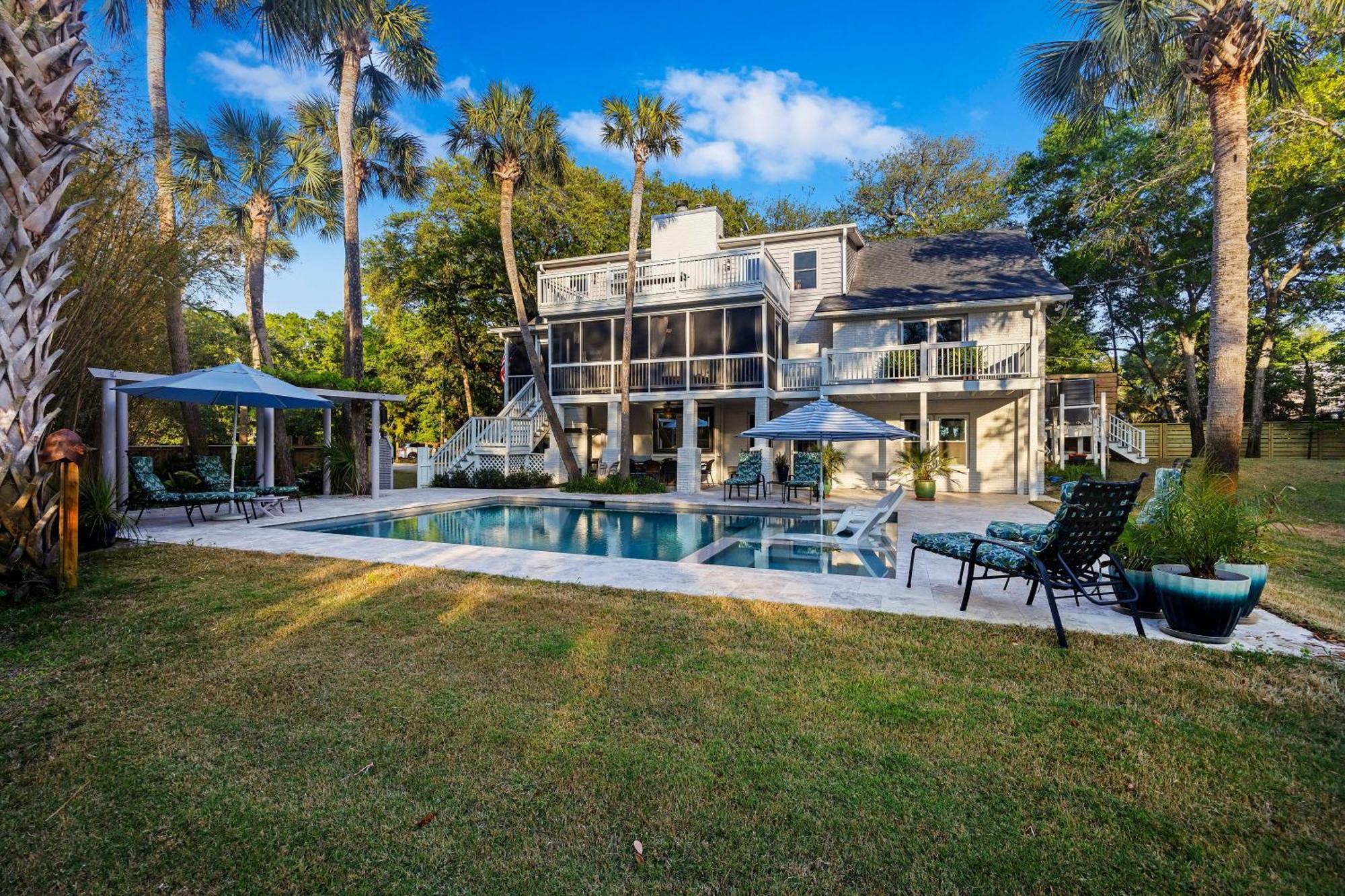 2403 Waterway Blvd