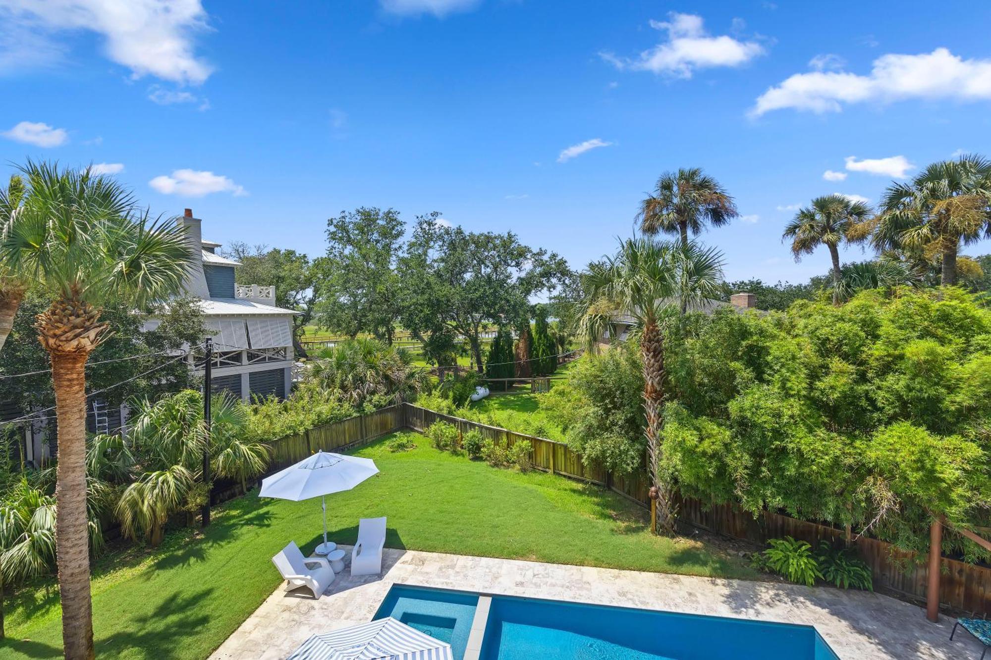 2403 Waterway Blvd Holiday home