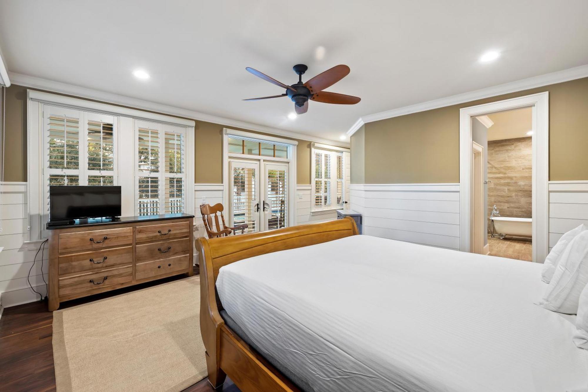 4 Driftwood Lane * Isle of Palms