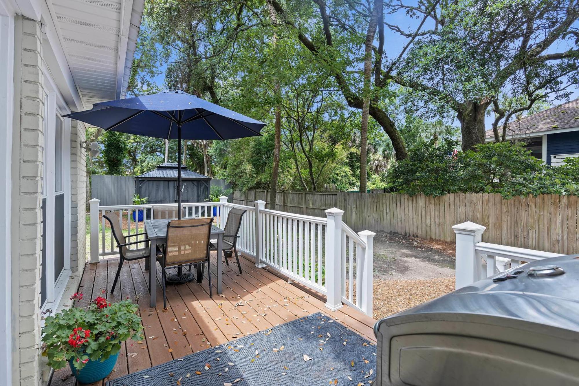 3 20th Avenue * Isle of Palms