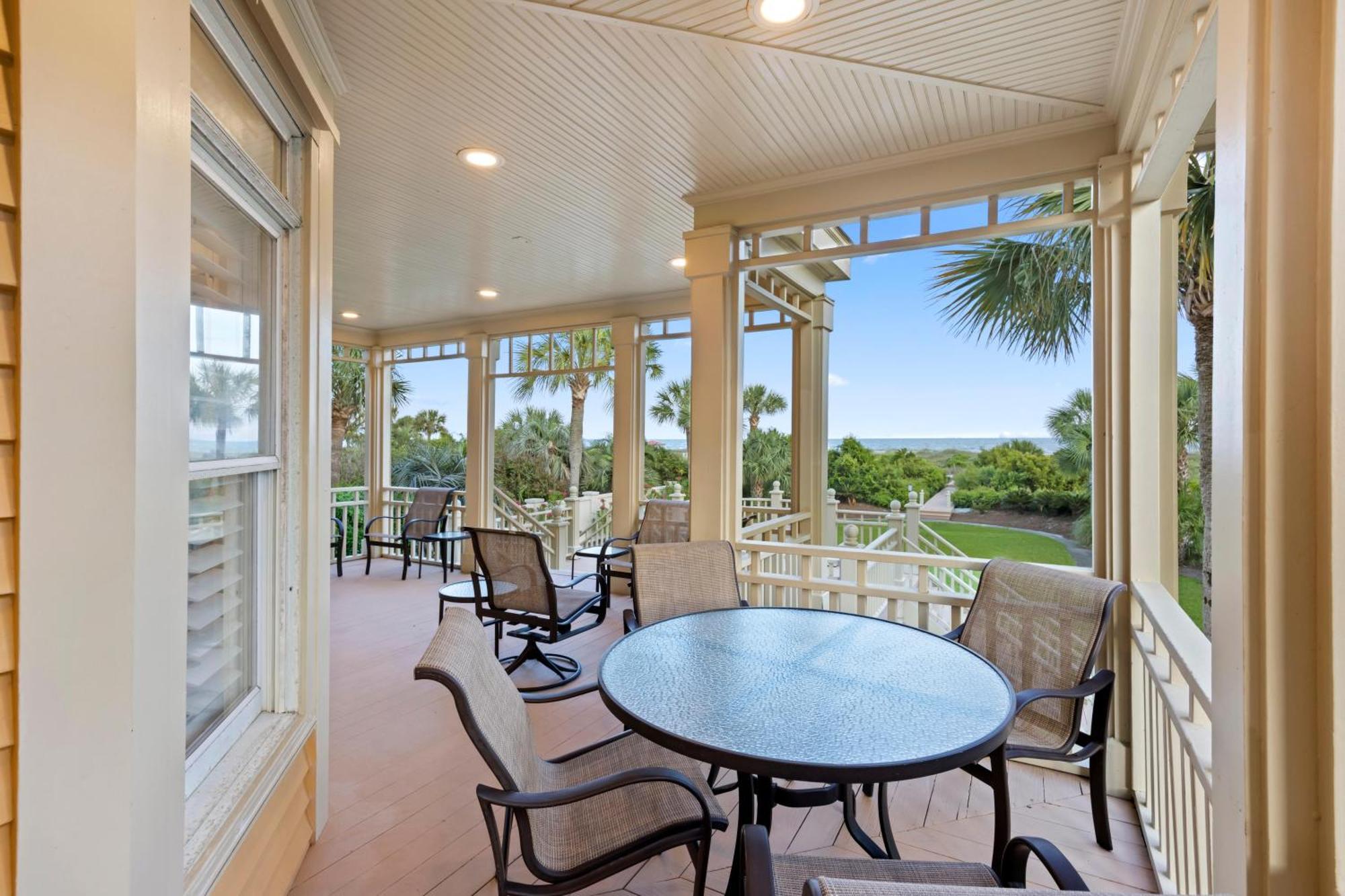 3700 Palm Blvd Holiday home