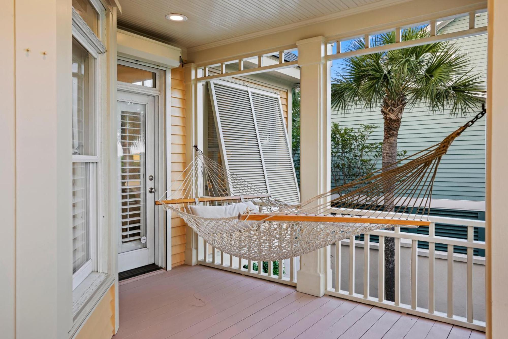 Holiday home 3700 Palm Blvd
