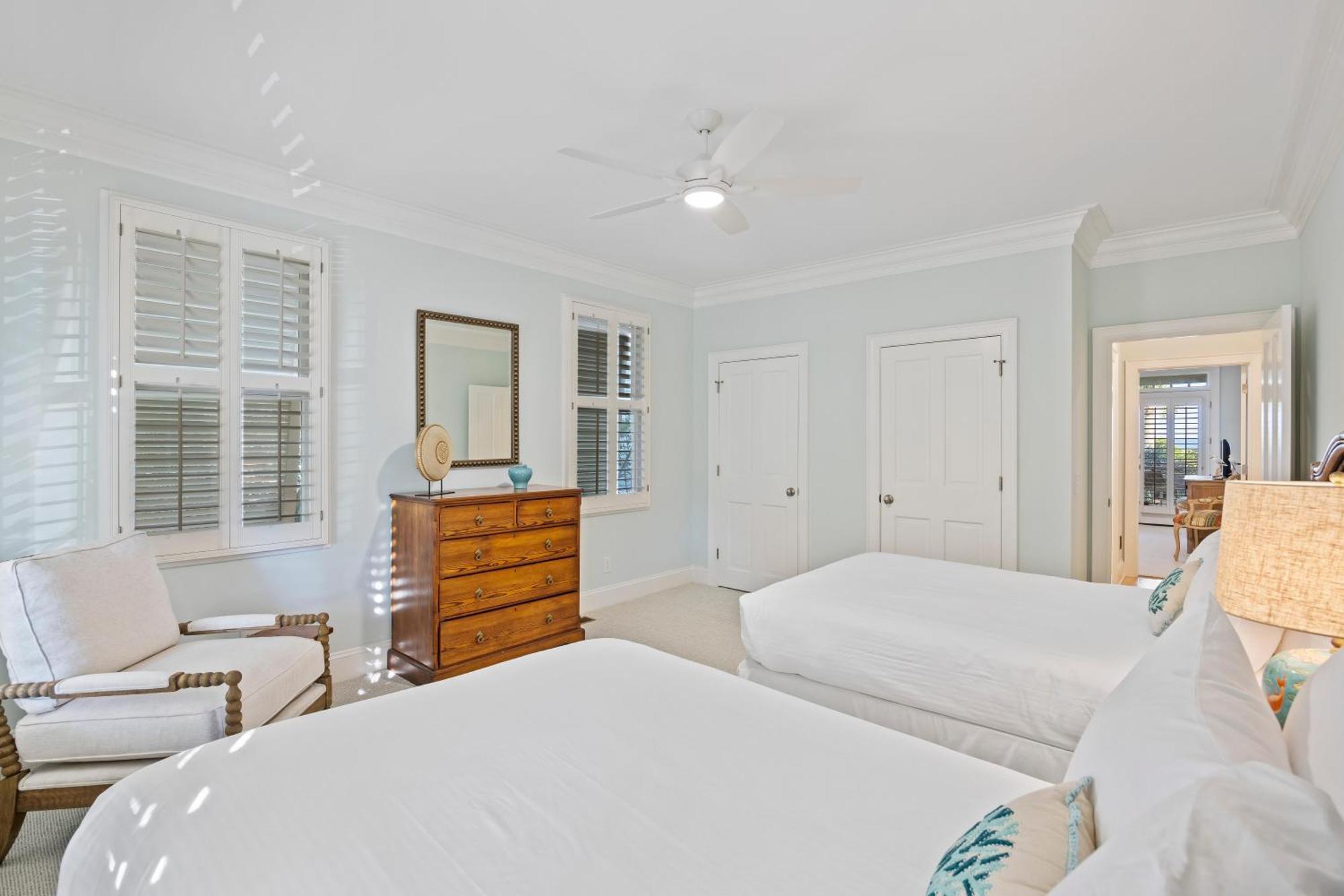 3700 Palm Blvd Isle of Palms