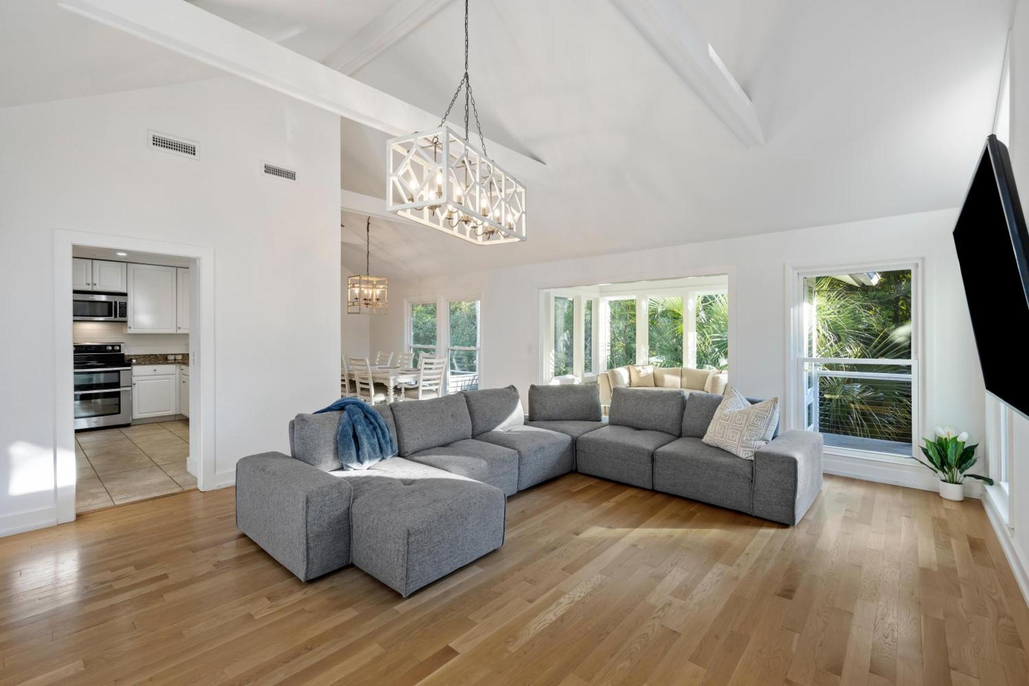 19 Village Lane Holiday home