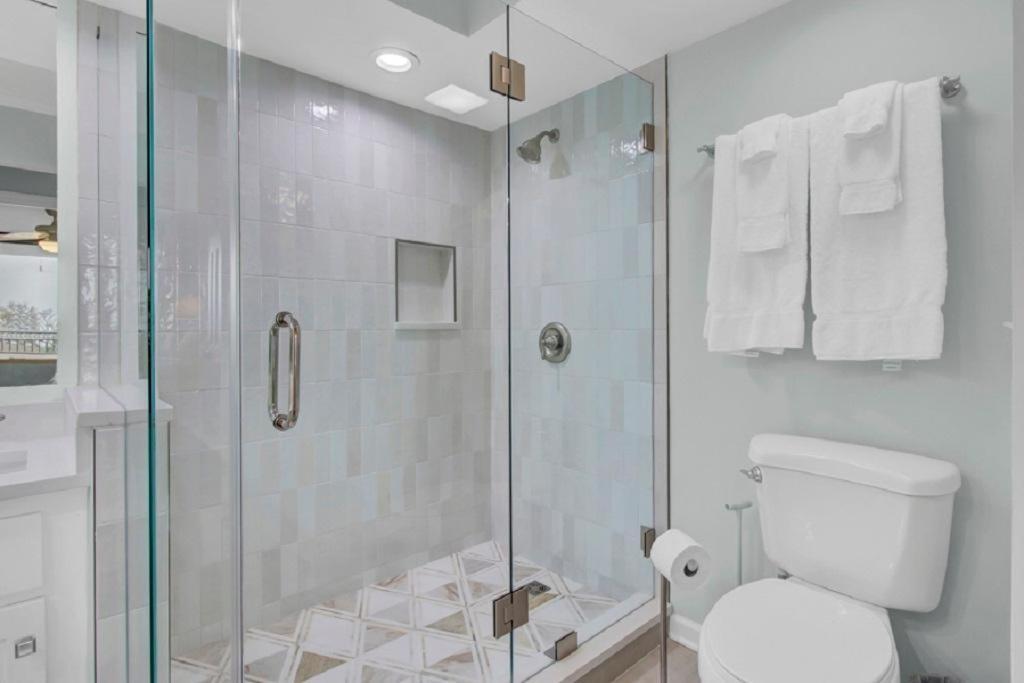 Holiday home Shipwatch 210b By Wild Dunes, Ocean View Isle of Palms