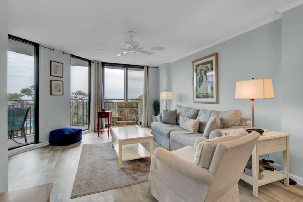 Shipwatch 210b By Wild Dunes, Ocean View