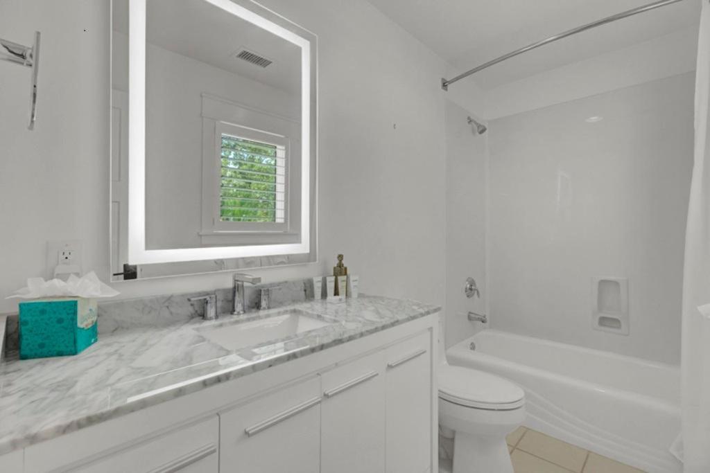 Holiday home 30 Marsh Island By Wild Dunes With Amenities *