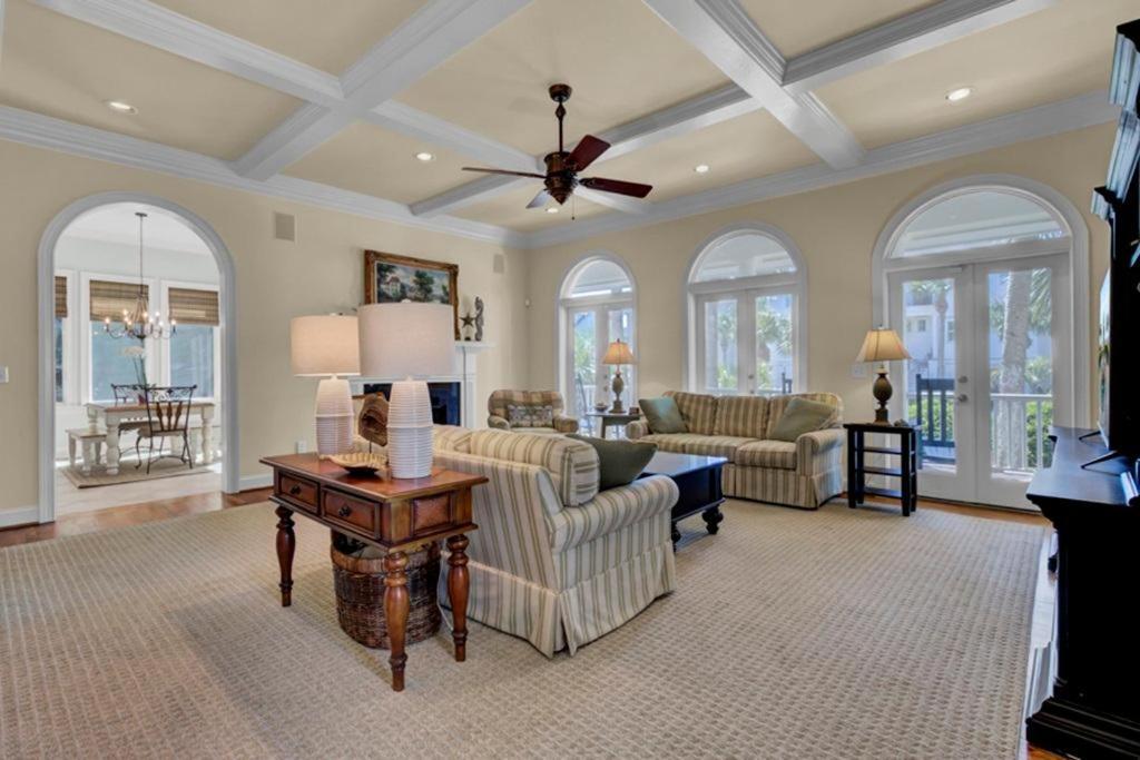 Holiday home Beachwood East 5 By Wild Dunes With Amenities Isle of Palms