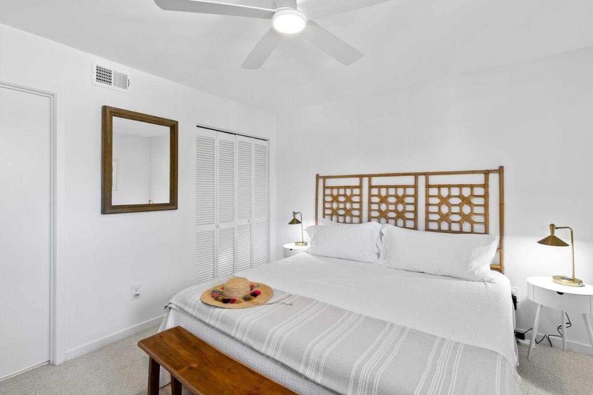 Tidewater H104 - Walkout! Ocean! Pool! *