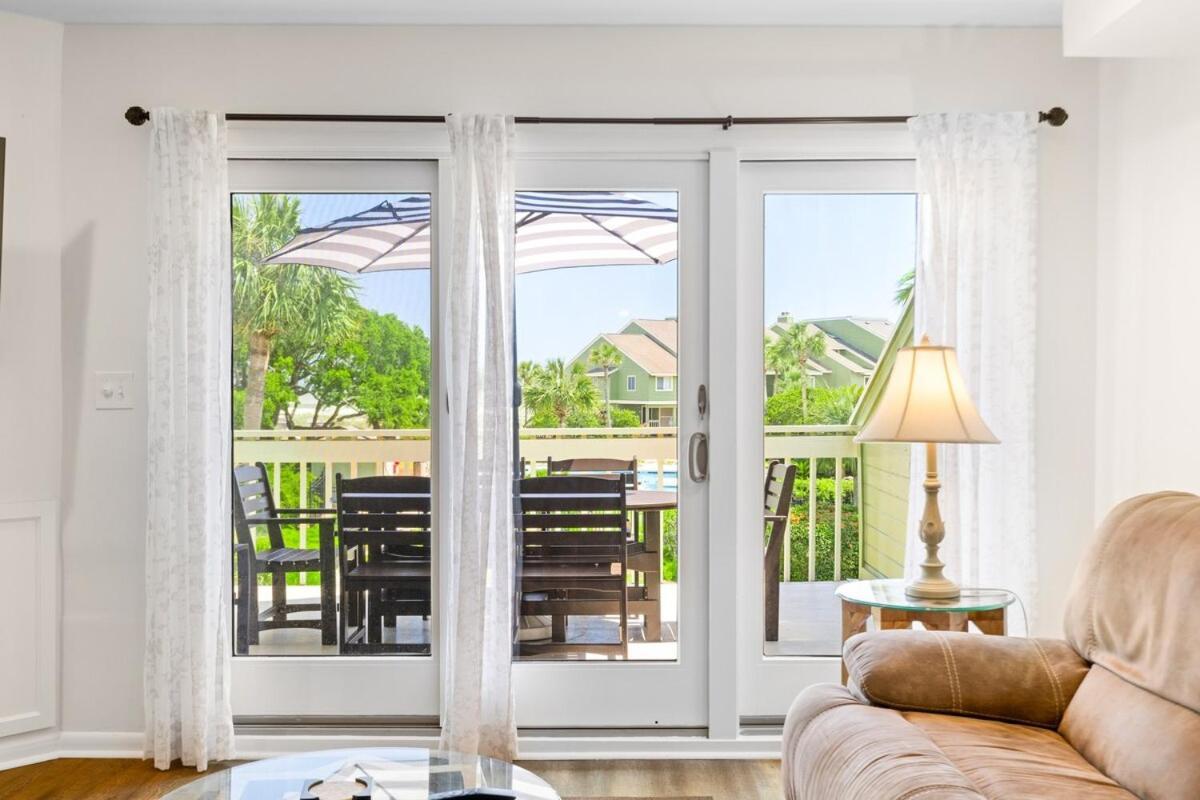 Apartment Mariner's Walk 5f - Ocean View Condo! Pool!