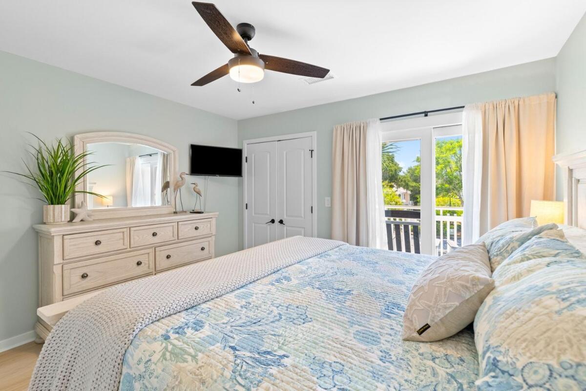 Fairway Dunes 11 - Immaculate Remodel! Pickleball!