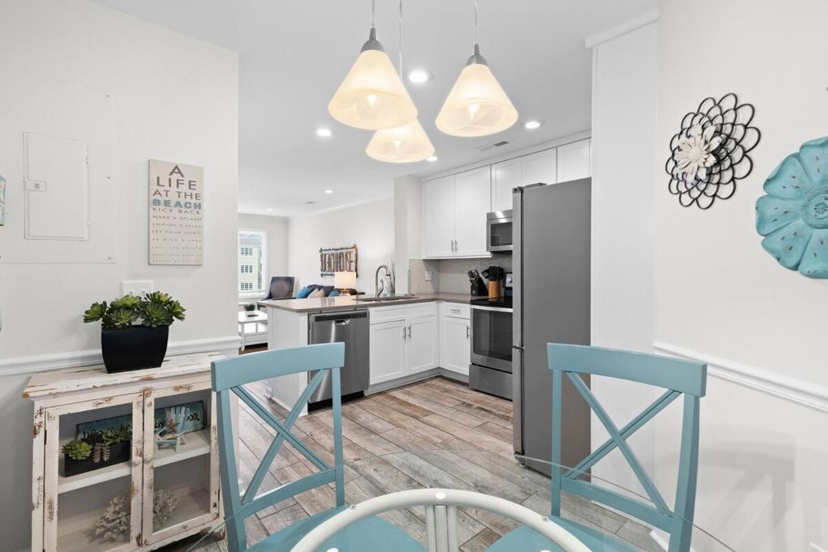 Apartment New! Tidewater I203 - Ocean View! Screen Porch! *