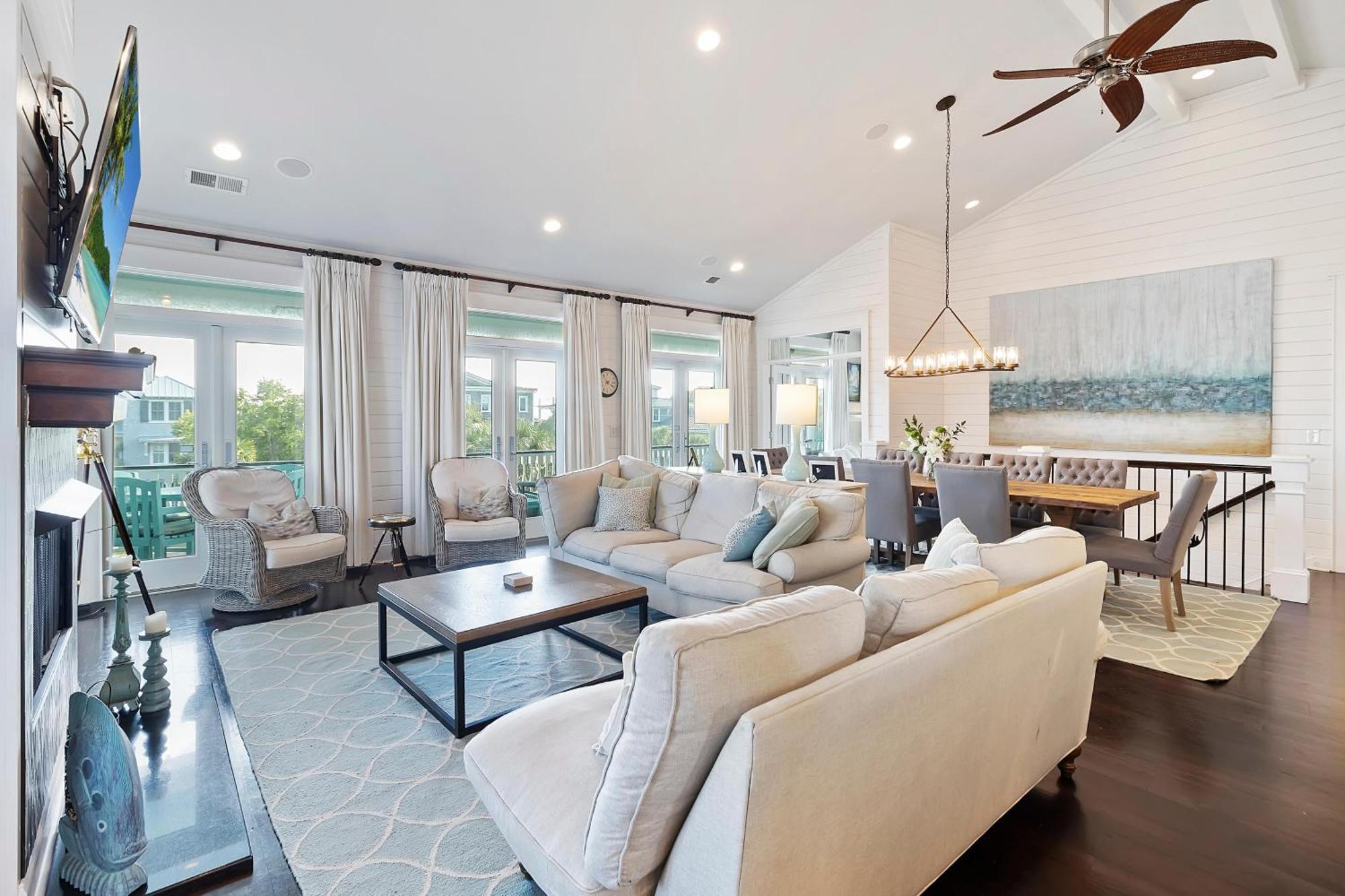 3103 Palm Blvd Holiday home *