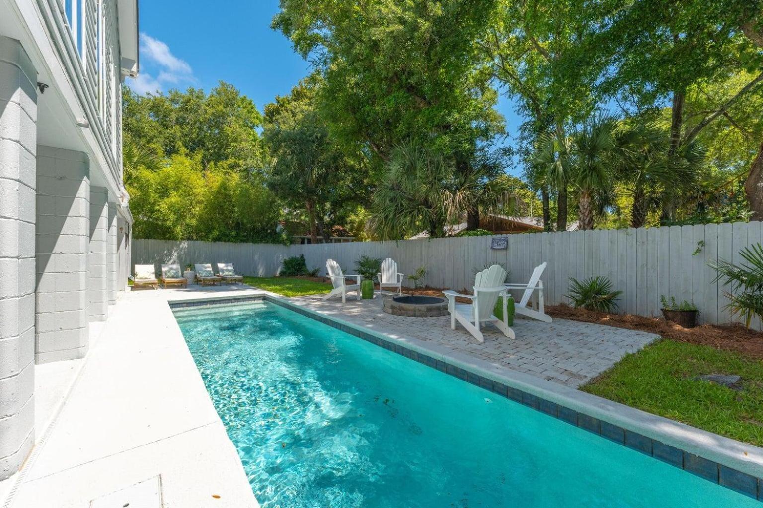 Holiday home 10 Wills Way Isle of Palms