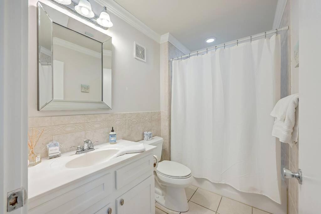 New Listing! Port O' Call E203-luxury Ocean View! Apartment