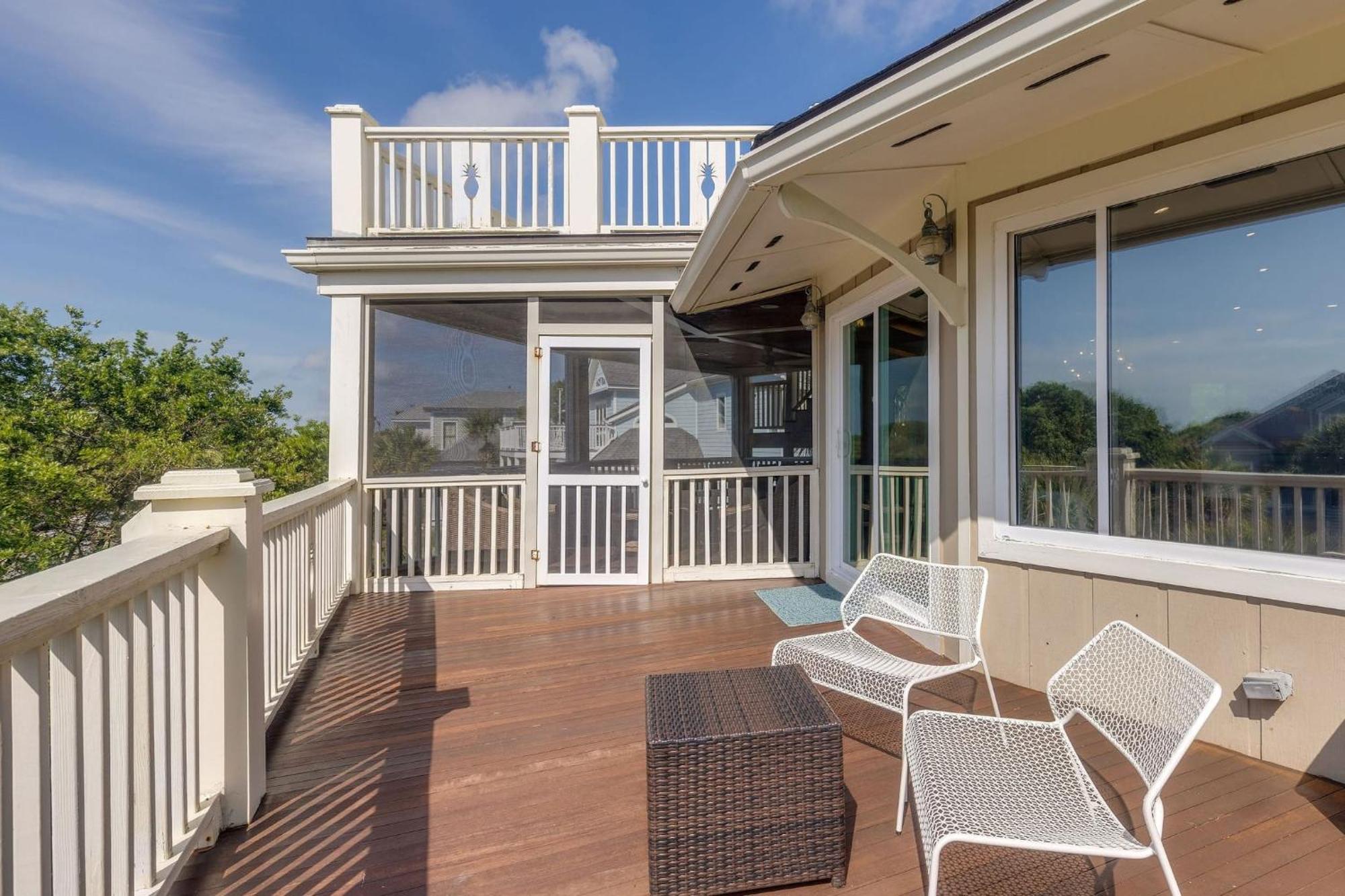 Private Pool Putting Steps To Paradise On Palm Holiday home Isle of Palms