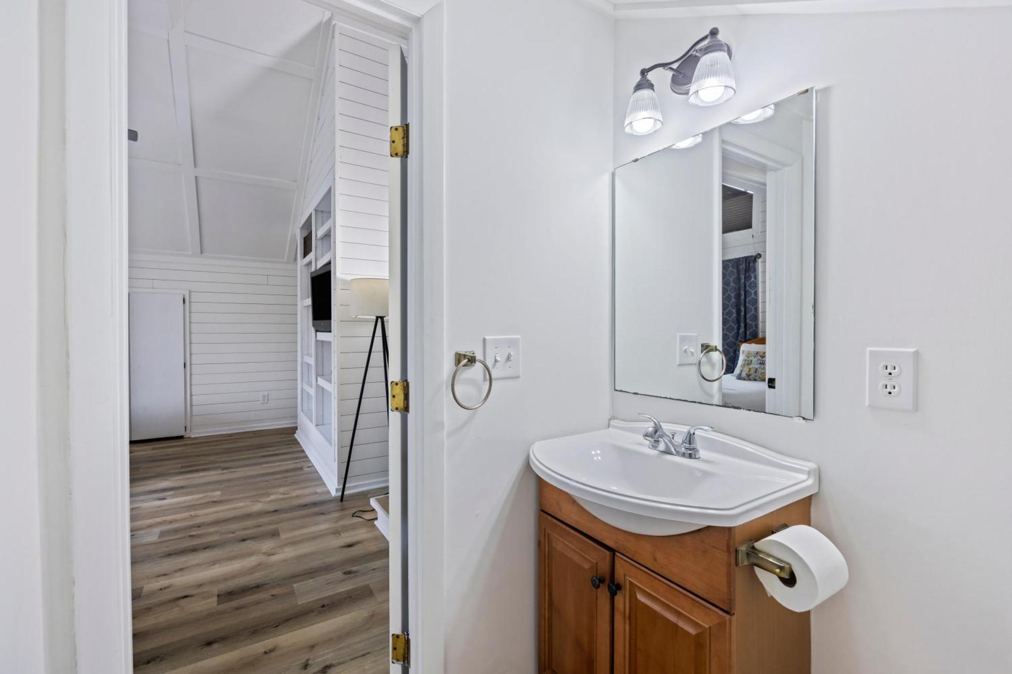 31 Beachwood West *