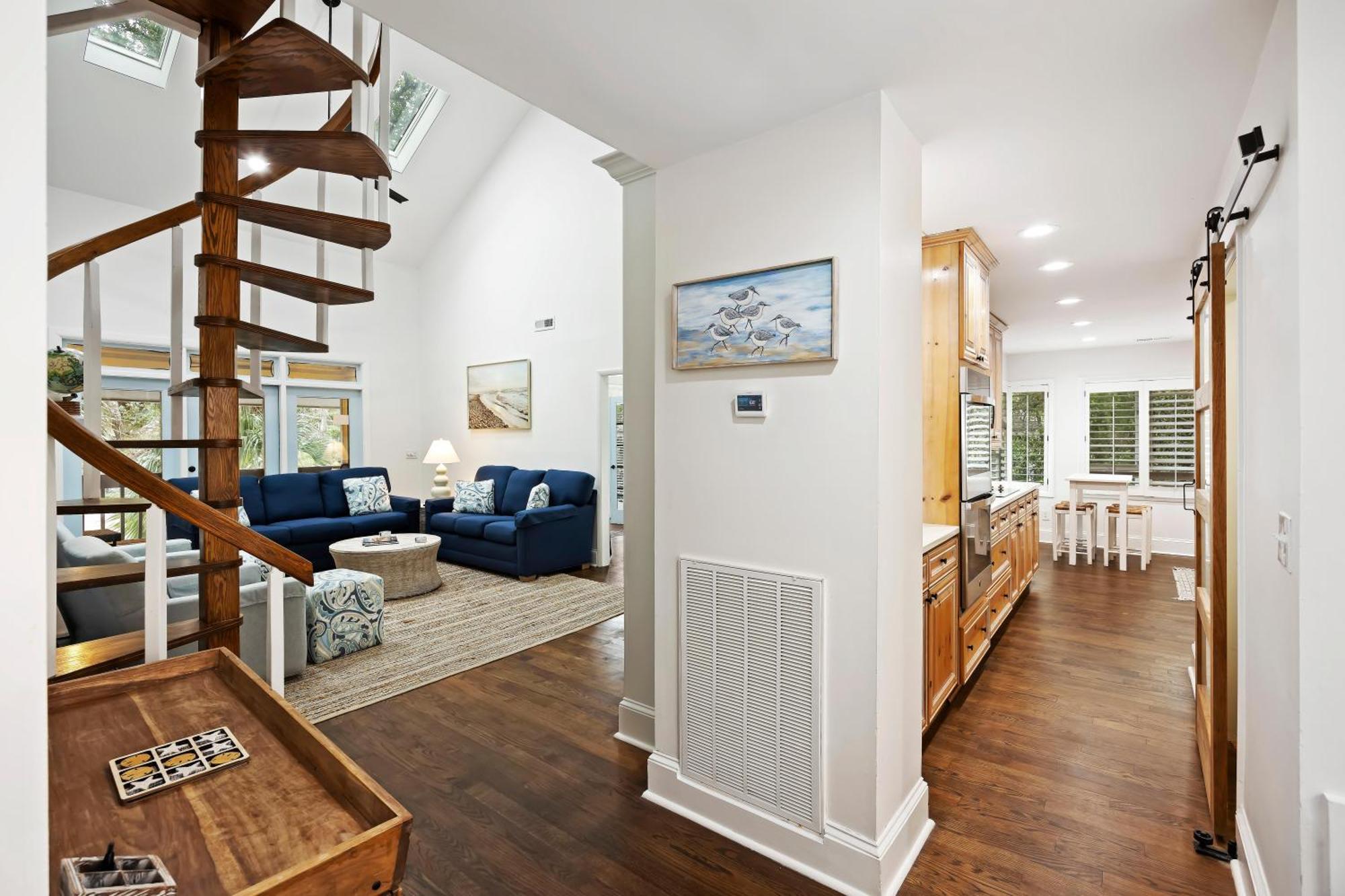 31 Beachwood West