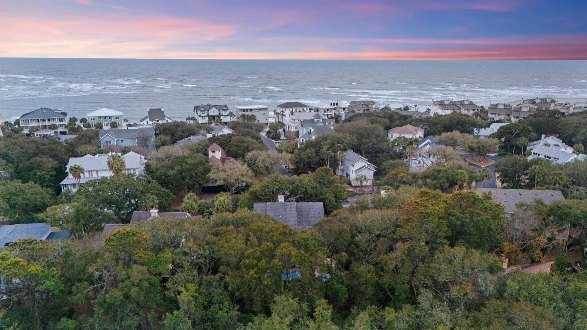 31 Beachwood West *