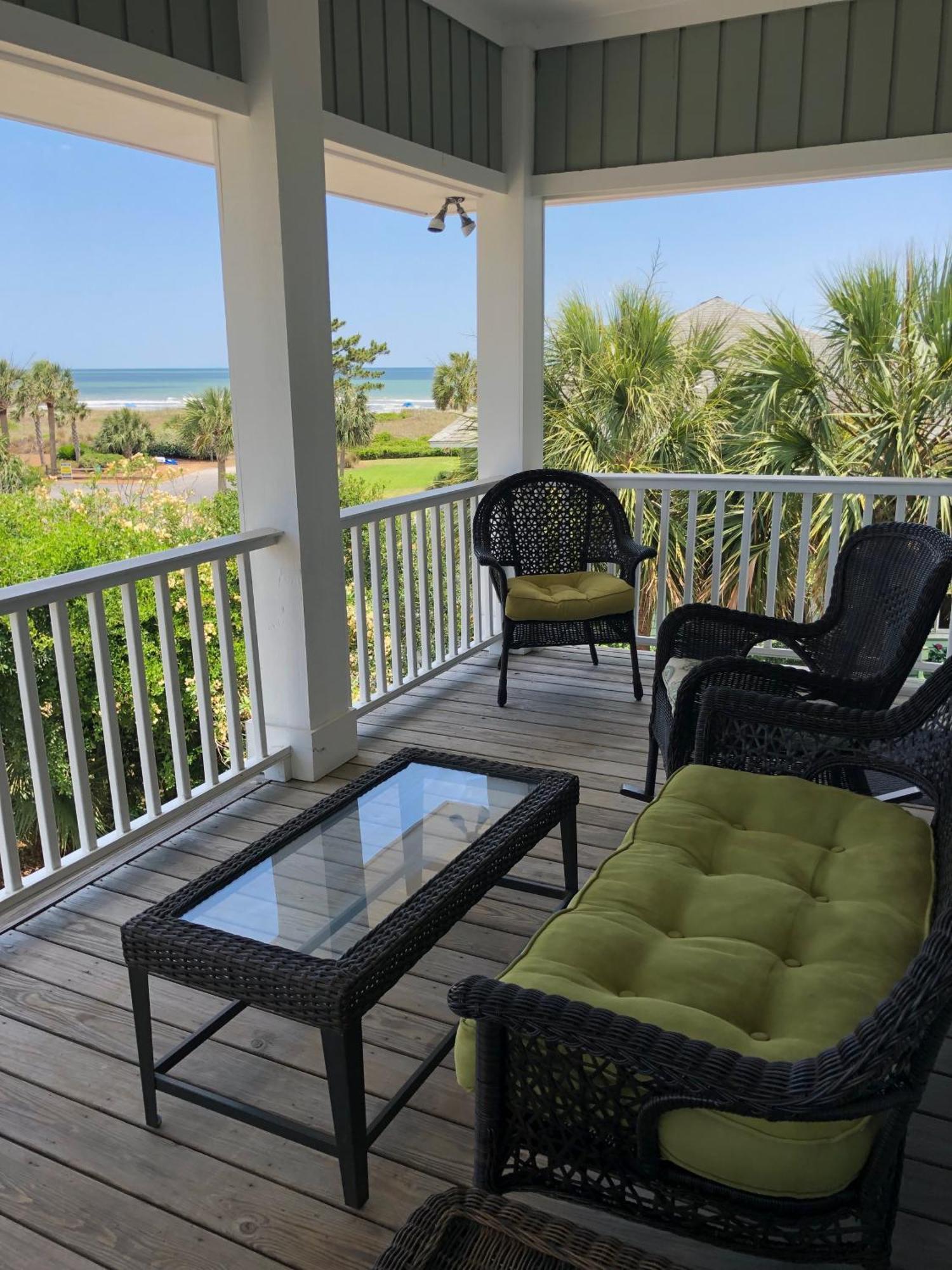 Holiday home Stunning 6 Bed, 6 Bath View With Pool & Jacuzzi, 2 Min Walk To Ocean Isle of Palms