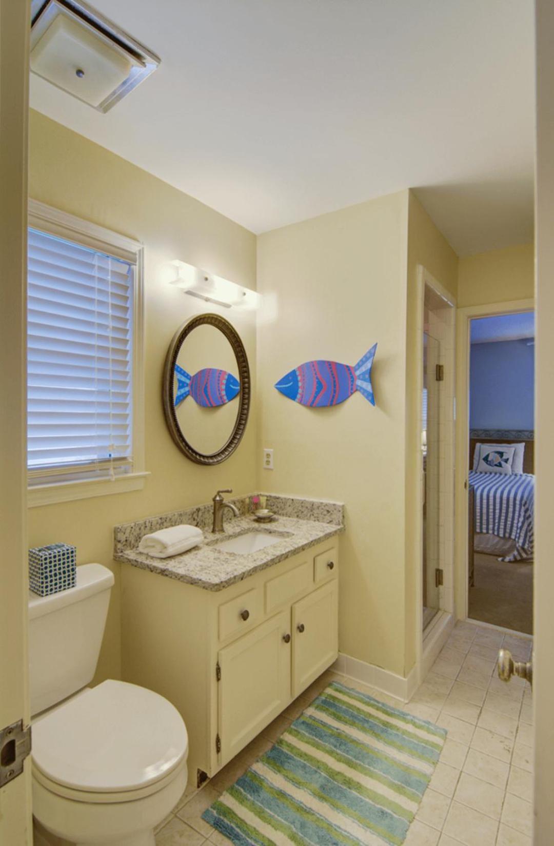 Holiday home 12 42nd Avenue By Avantstay 2 Mins To The Screened In Porch Isle of Palms