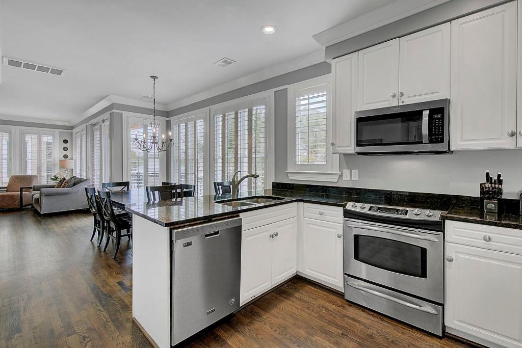 Boardwalk 113 By Wild Dunes, With Amenities Holiday home