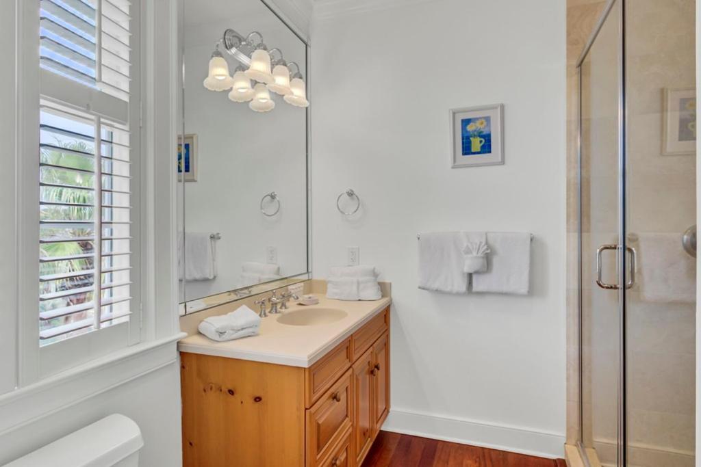 Beachwood East 19 By Wild Dunes, Ocean View Holiday home *