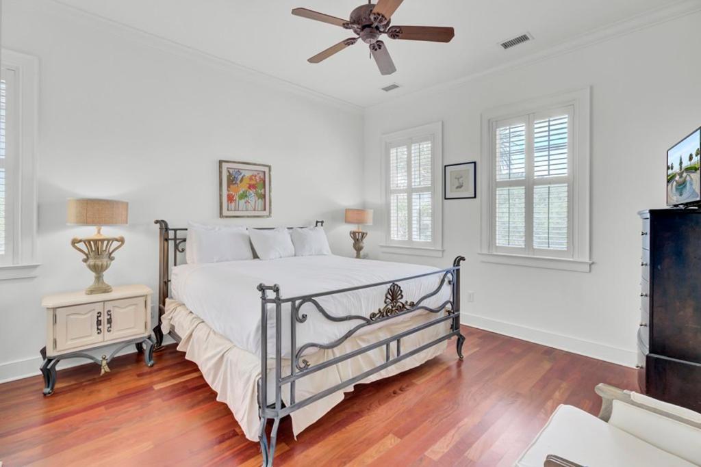 Beachwood East 19 By Wild Dunes, Ocean View Holiday home