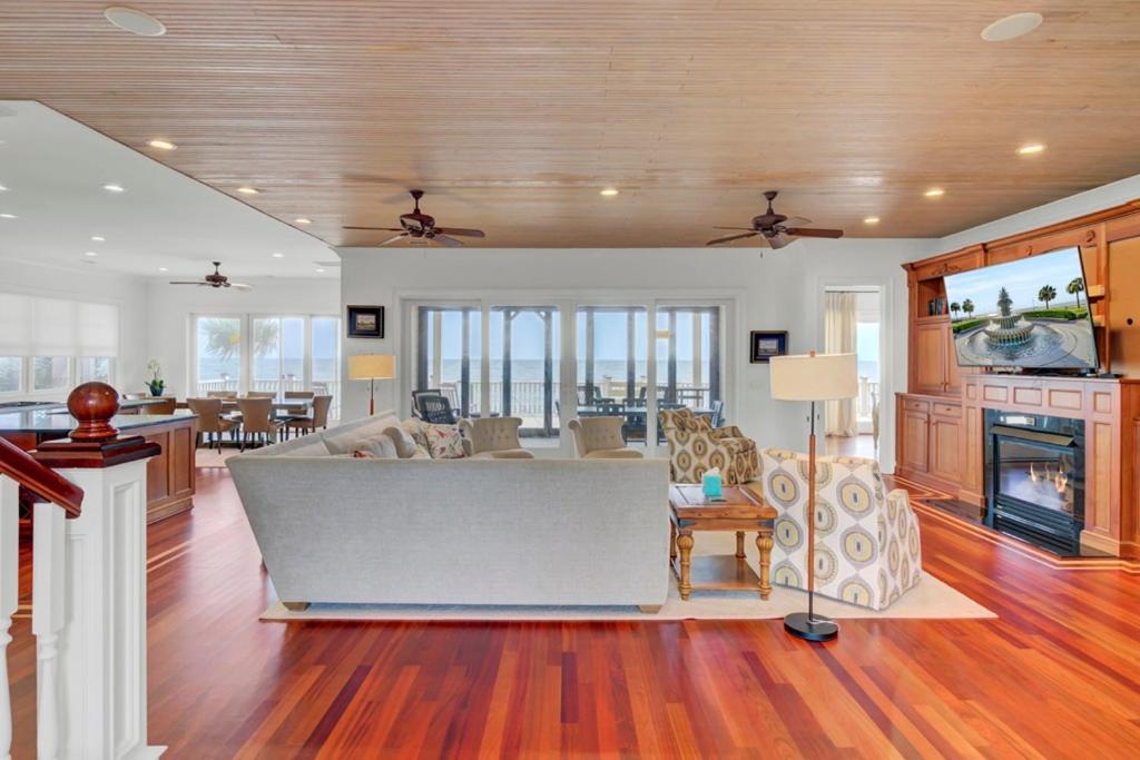 Holiday home Beachwood East 19 By Wild Dunes, Ocean View *