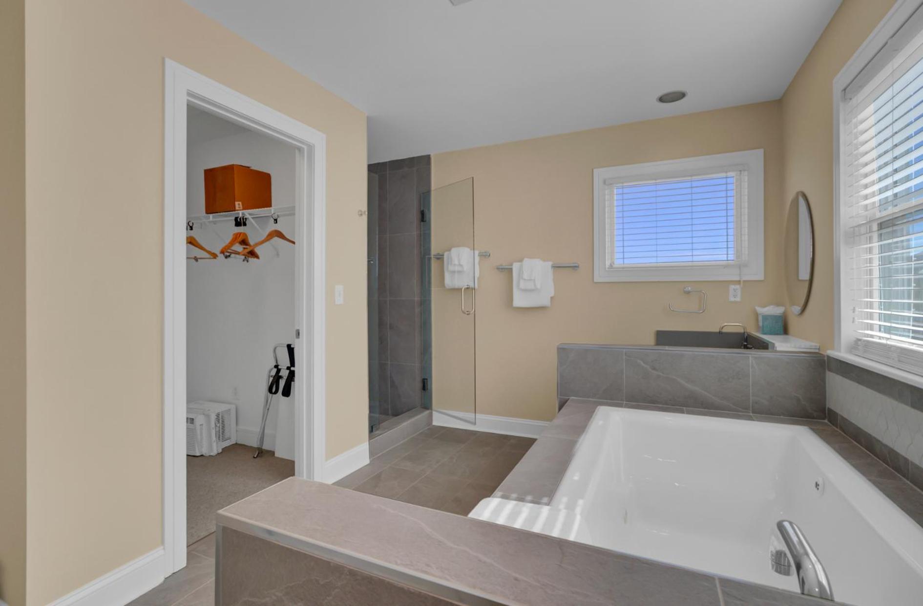 Boardwalk 134 By Wild Dunes, Oceanfront Holiday home *