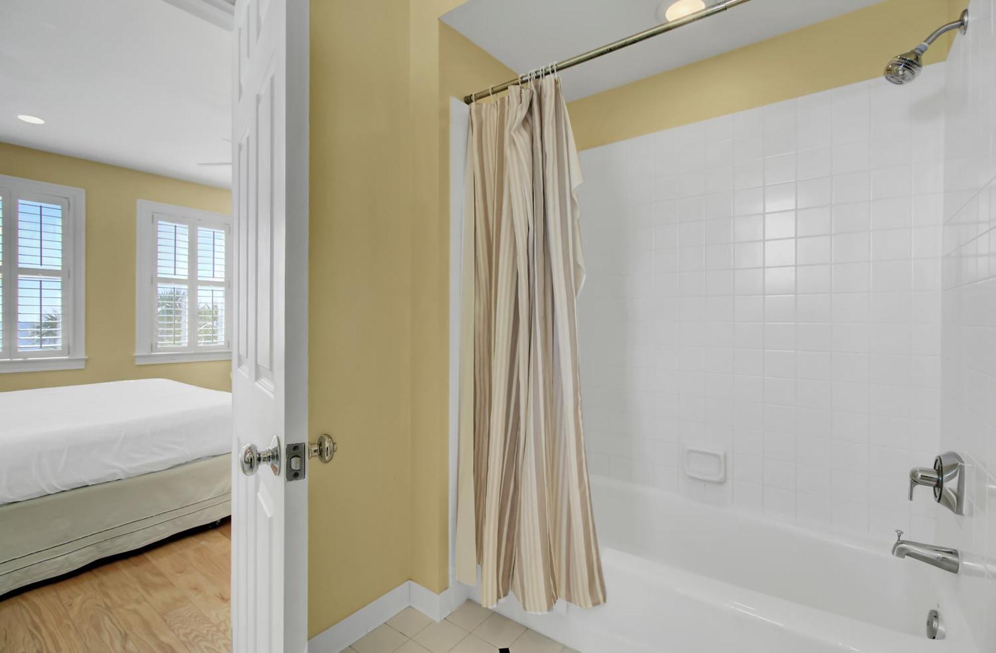 Boardwalk 134 By Wild Dunes, Oceanfront Holiday home