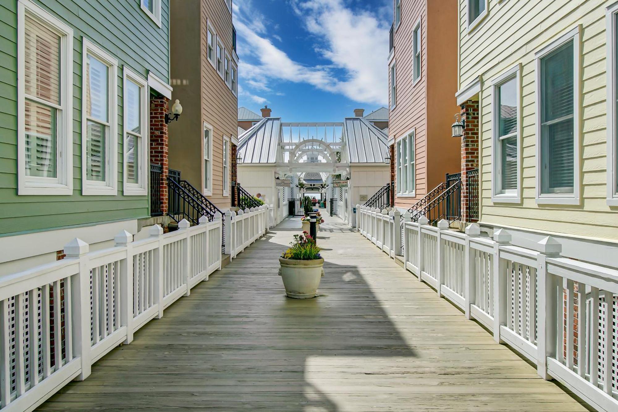 Boardwalk 115 By Wild Dunes, With Amenities