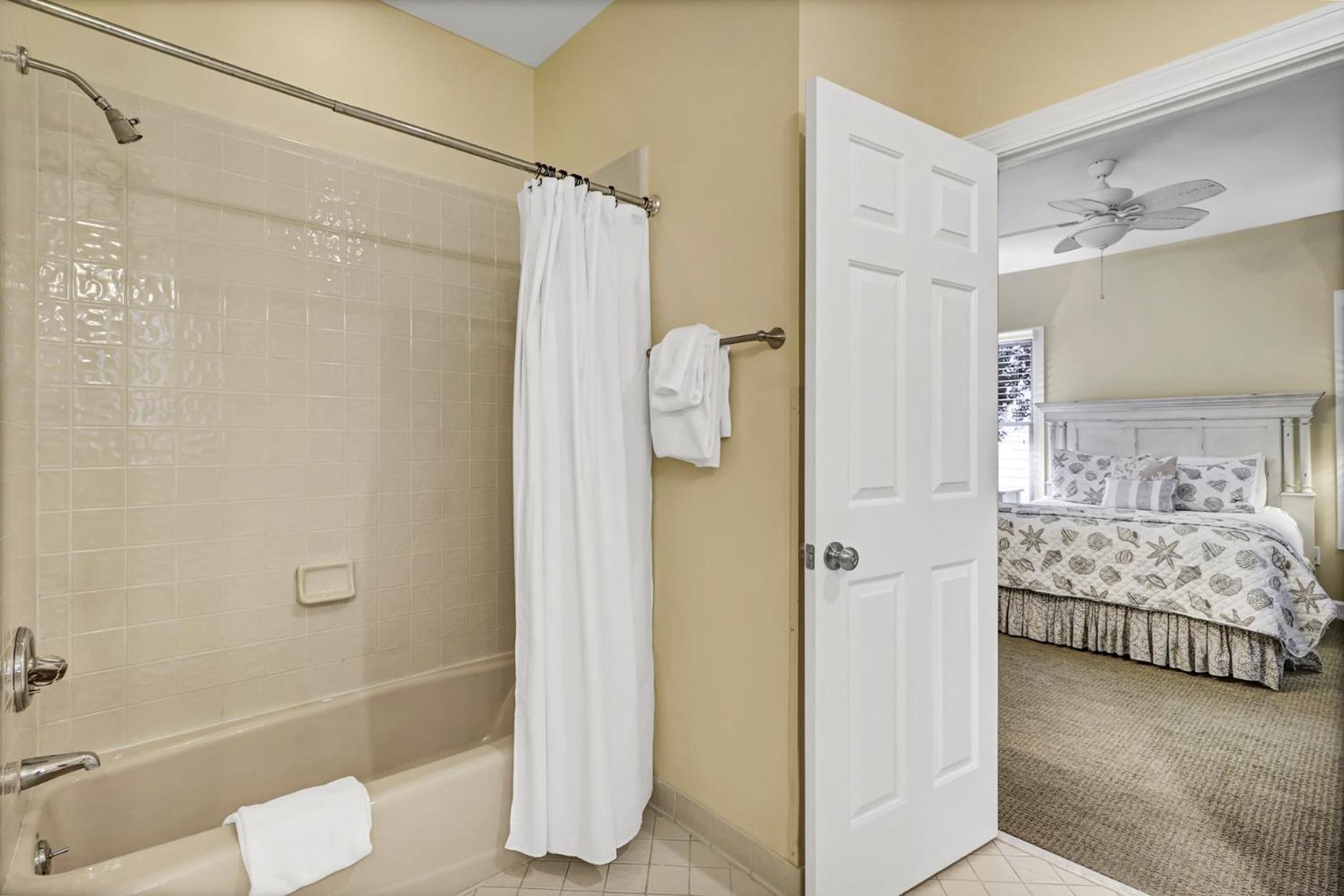 Holiday home Grand Pavilion 30 By Wild Dunes, With Amenities