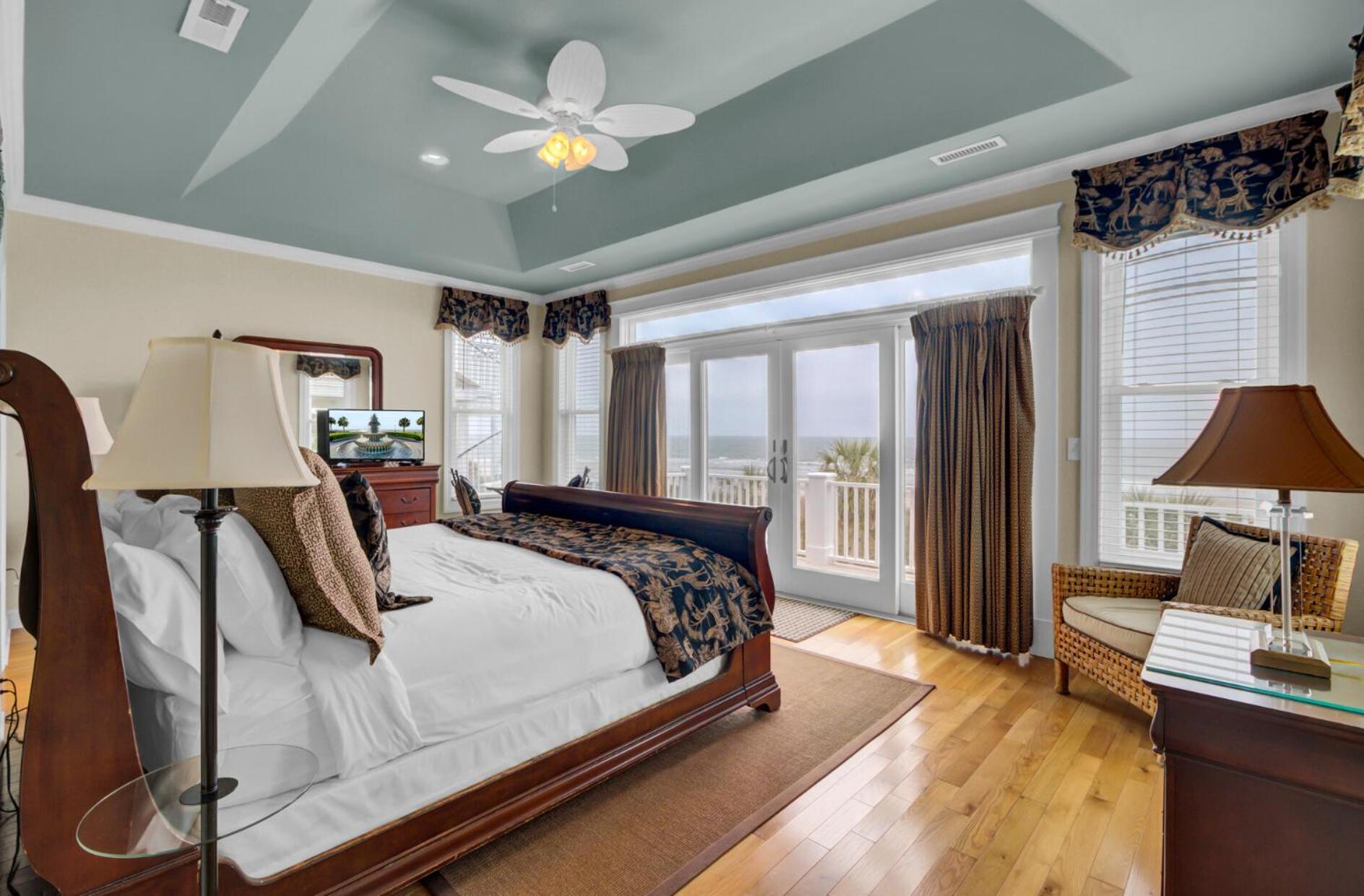 Grand Pavilion 17 By Wild Dunes, Oceanfront Holiday home