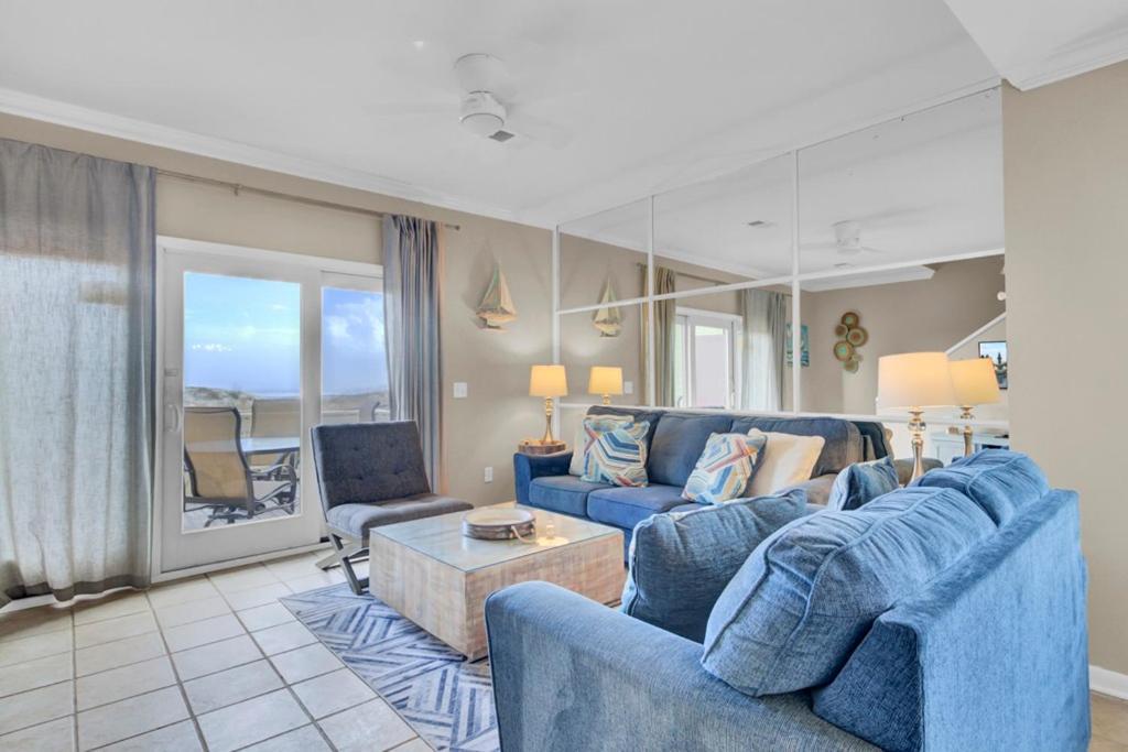 Mariners Walk 12a By Wild Dunes, Oceanfront Holiday home
