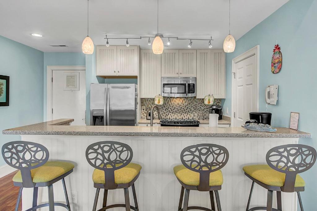 Lagoon 32 By Wild Dunes, In Core Isle of Palms