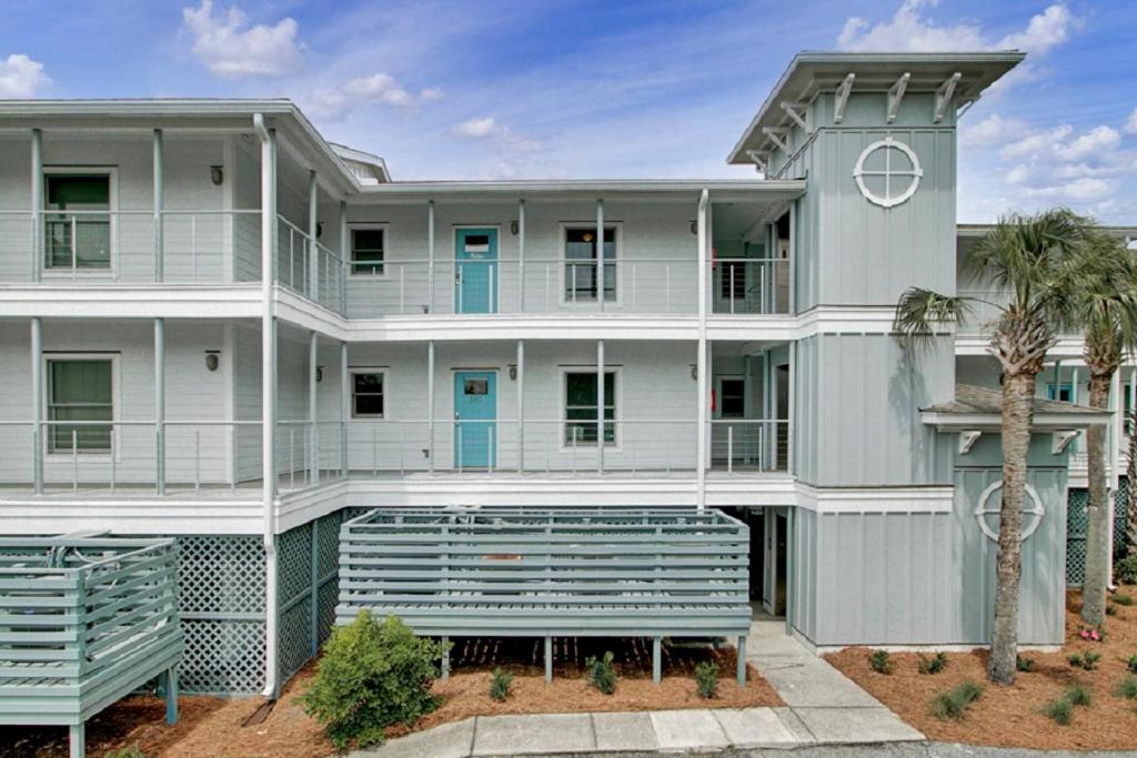 Moorings 503 By Wild Dunes, Luxury With Marina Views And Amenity Access * Isle of Palms