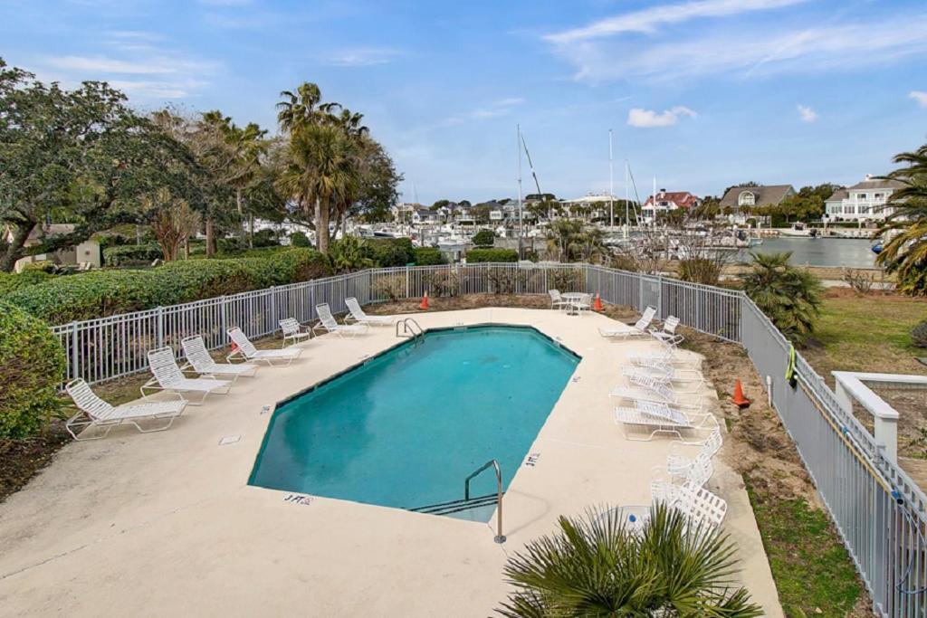 Moorings 503 By Wild Dunes, Luxury With Marina Views And Amenity Access