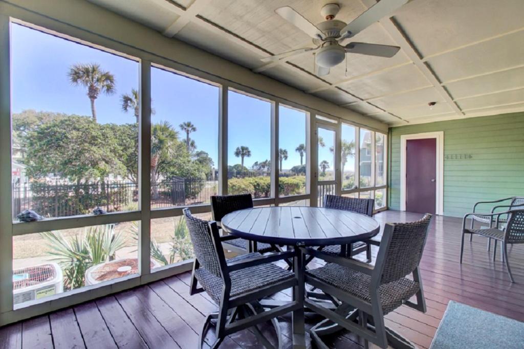 Holiday home Mariners Walk 9c By Wild Dunes, Close To Ocean