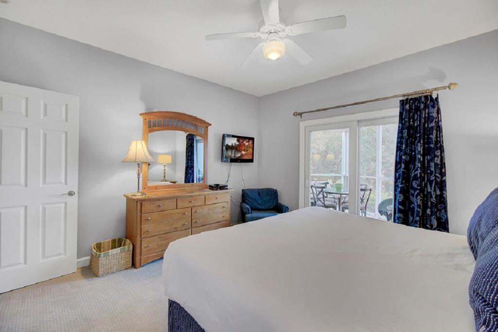 Moorings 503 By Wild Dunes, Luxury With Marina Views And Amenity Access * Isle of Palms